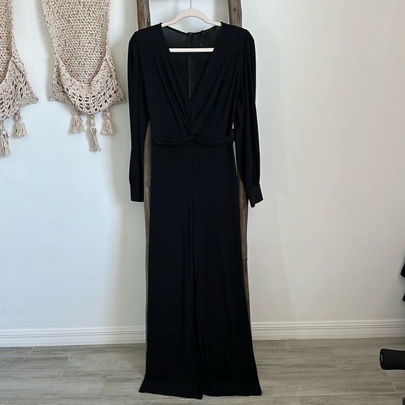 Mohito Detailed Black V-neck Wide Leg Jumpsuit Dressy Classy / Size Small - Picture 2 of 11